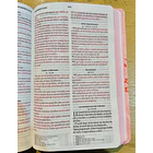 Biblia Tamaño Manual Letra Grande RVR60 Rosa Floral 2