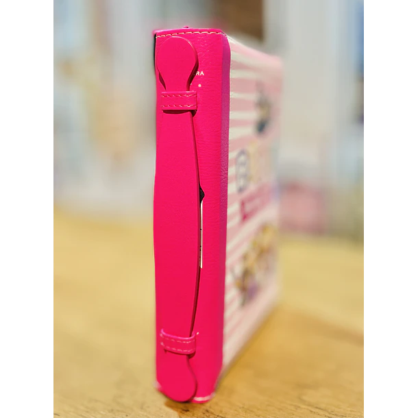 Biblia Mi gran Viaje Letra Grande RVR60 Con Cierre y Con Manilla Fucsia 2