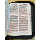 Biblia Tamaño Compacto RVR60 Con Índice y Cierre Negro/Gris Espada 3