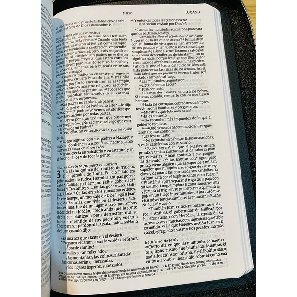Biblia Tamaño Compacto NTV Con Cierre Negro 2