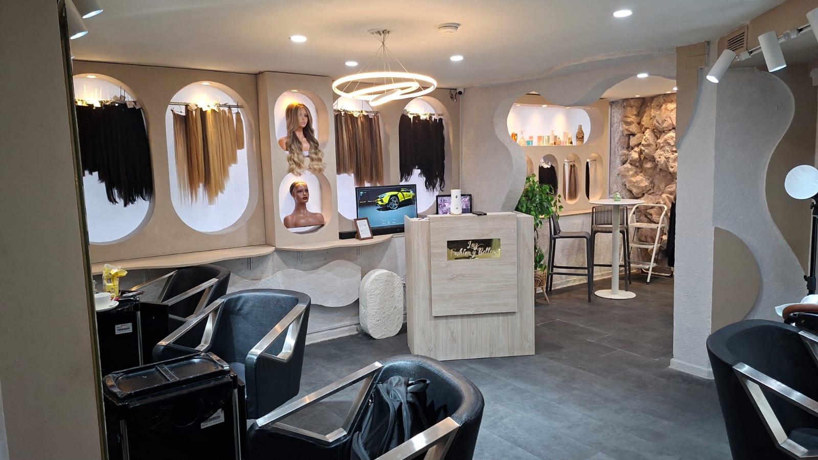 Salon en Plaza de Armas - Santiago Centro