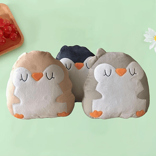 Pingüino peluche decorativo