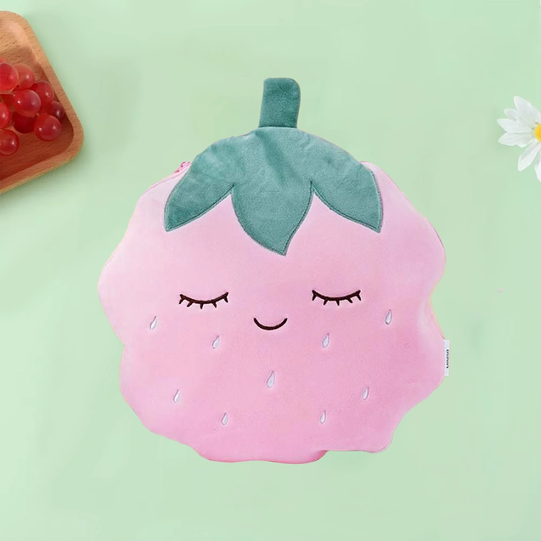 Fruta peluche rosa con rostro bordado 85 x 115 1