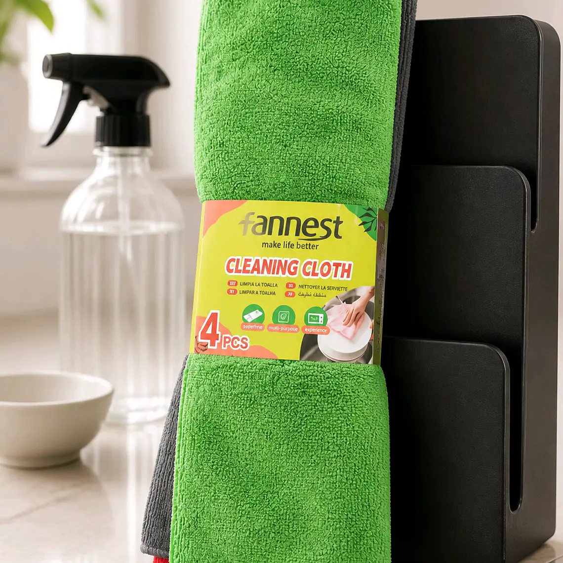 4 Paños de limpieza de 40x40cm. Precio por menor $1.900-. Precio por mayor $1.350.-(sobre 6 unidades) 1