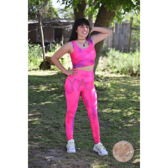 Conjunto deportivo fucsia