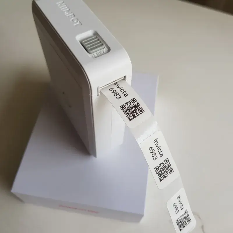 Mini impresora de etiquetas D110
