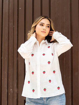 Camisa bordada fresas