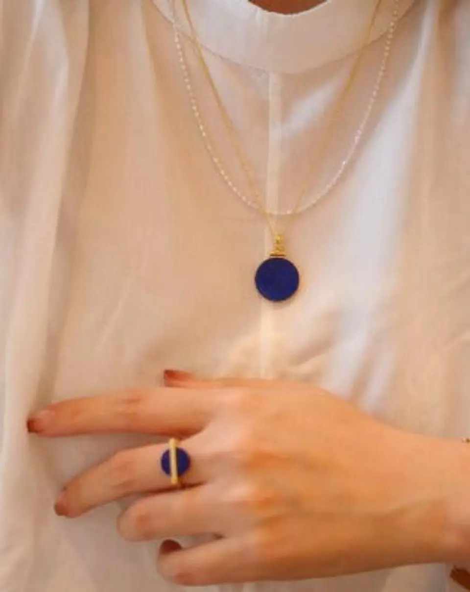 Colar com pendente redondo Lapis Lazuli 2