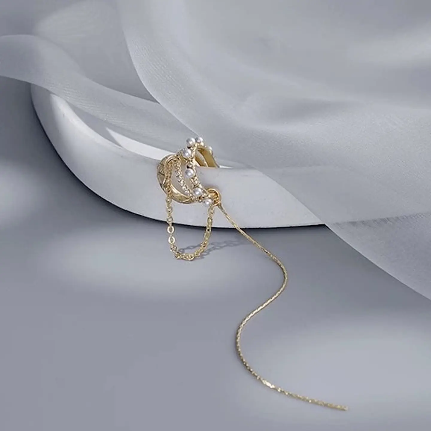 Ear Cuff com corrente 2
