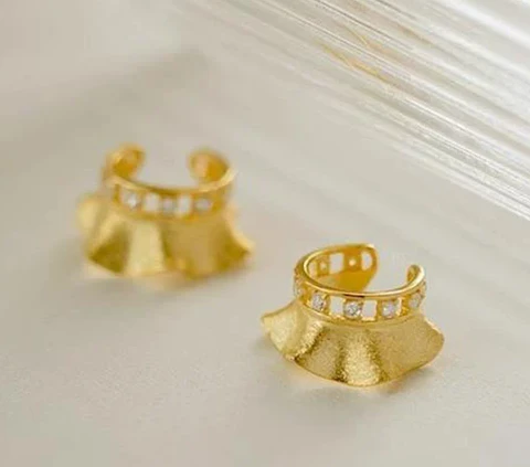 Ear cuff Saia
