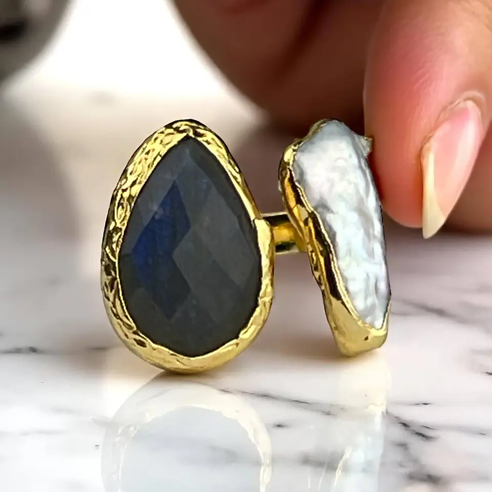 Anel de labradorite com pérola Keshi 2