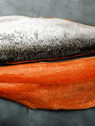 Salmon filete con piel  1 Kg aprox  