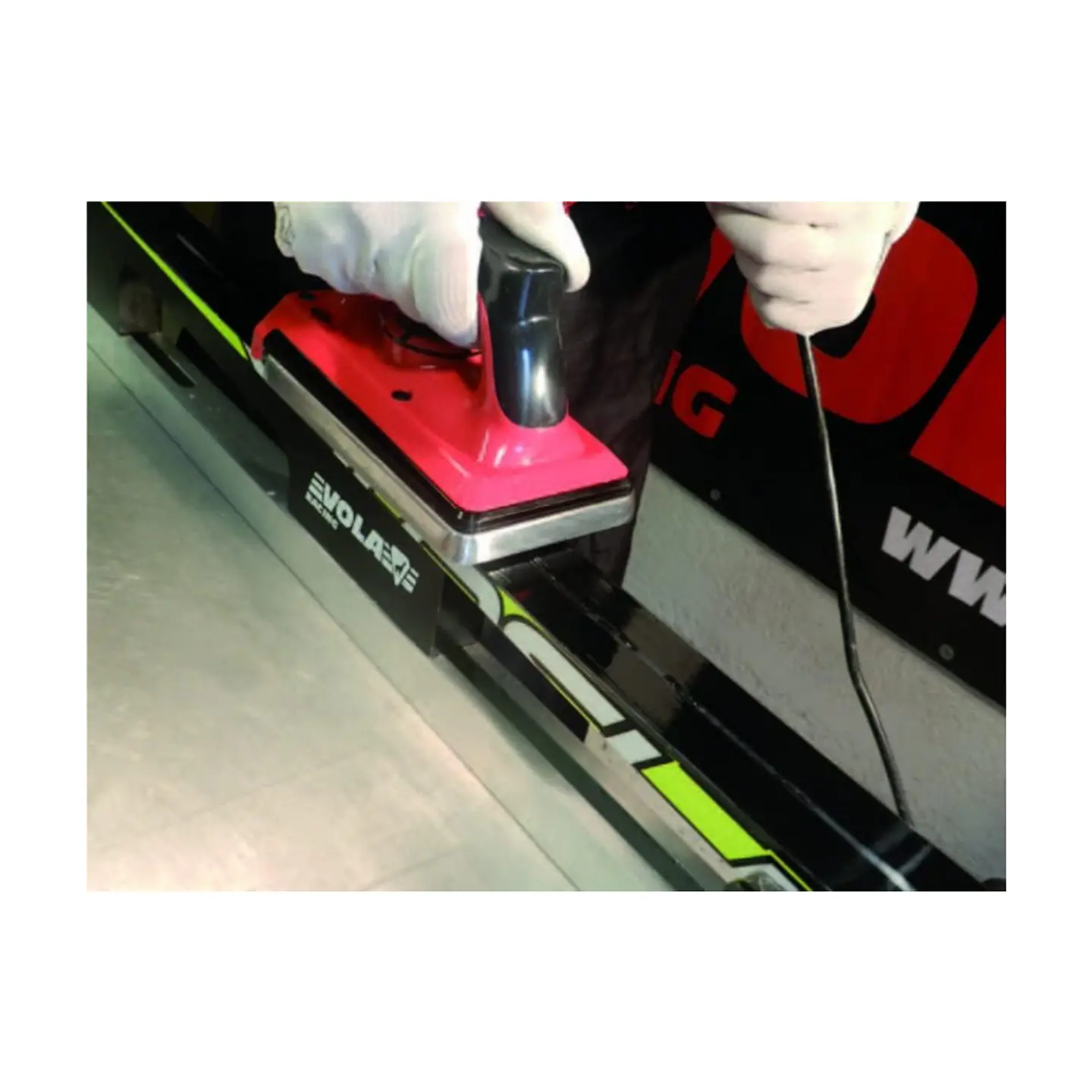 Plancha Enceradora VOLA Profesional Esquí Ski Snowboard 5