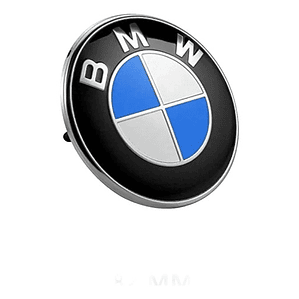 Insignia Emblema Bmw 82 Mm Serie F 2012-2019 2 Orificios 