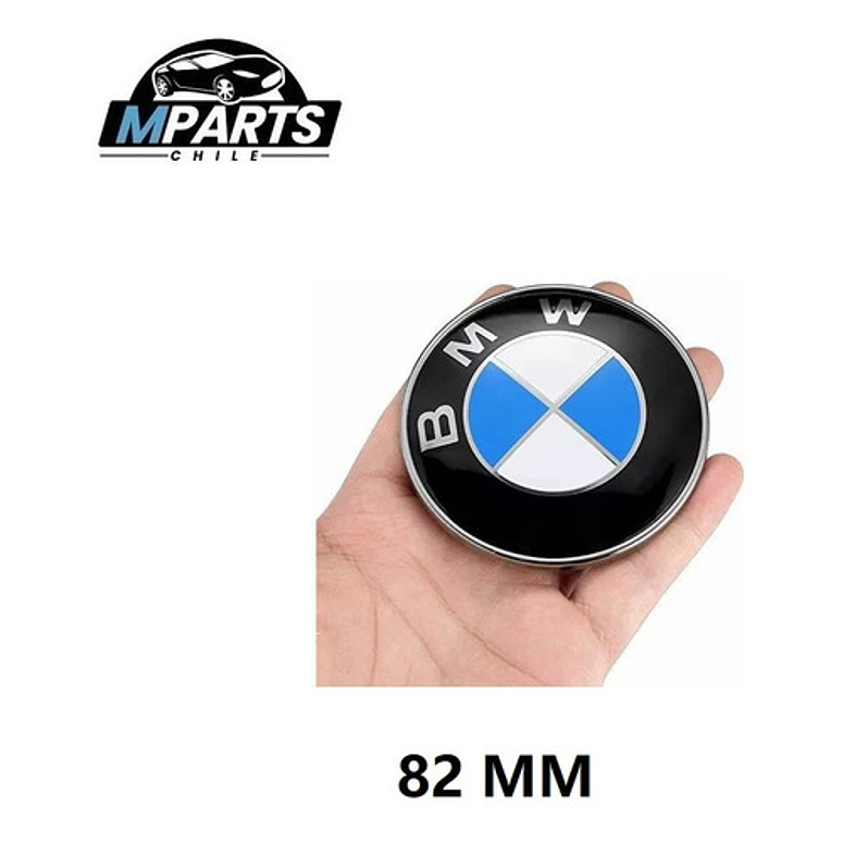 Insignia Emblema Bmw 82 Mm Serie F 2012-2019 2 Orificios  2