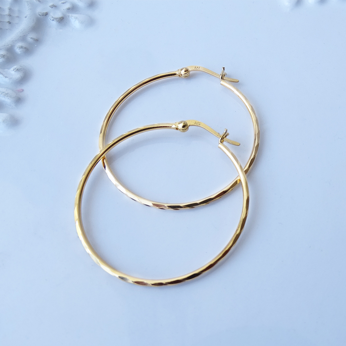 Aros De Plata Con Baño De Oro Argollas Facetadas 2