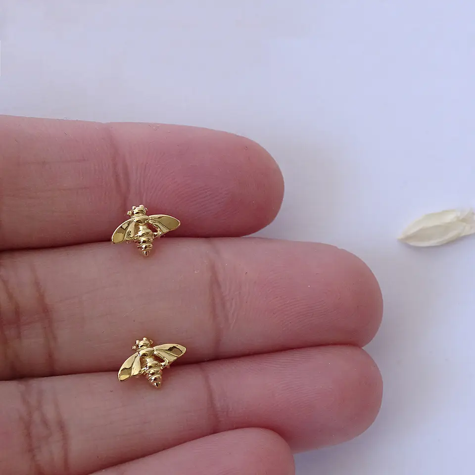 Aritos De Plata Con Baño de Oro Abejita 3