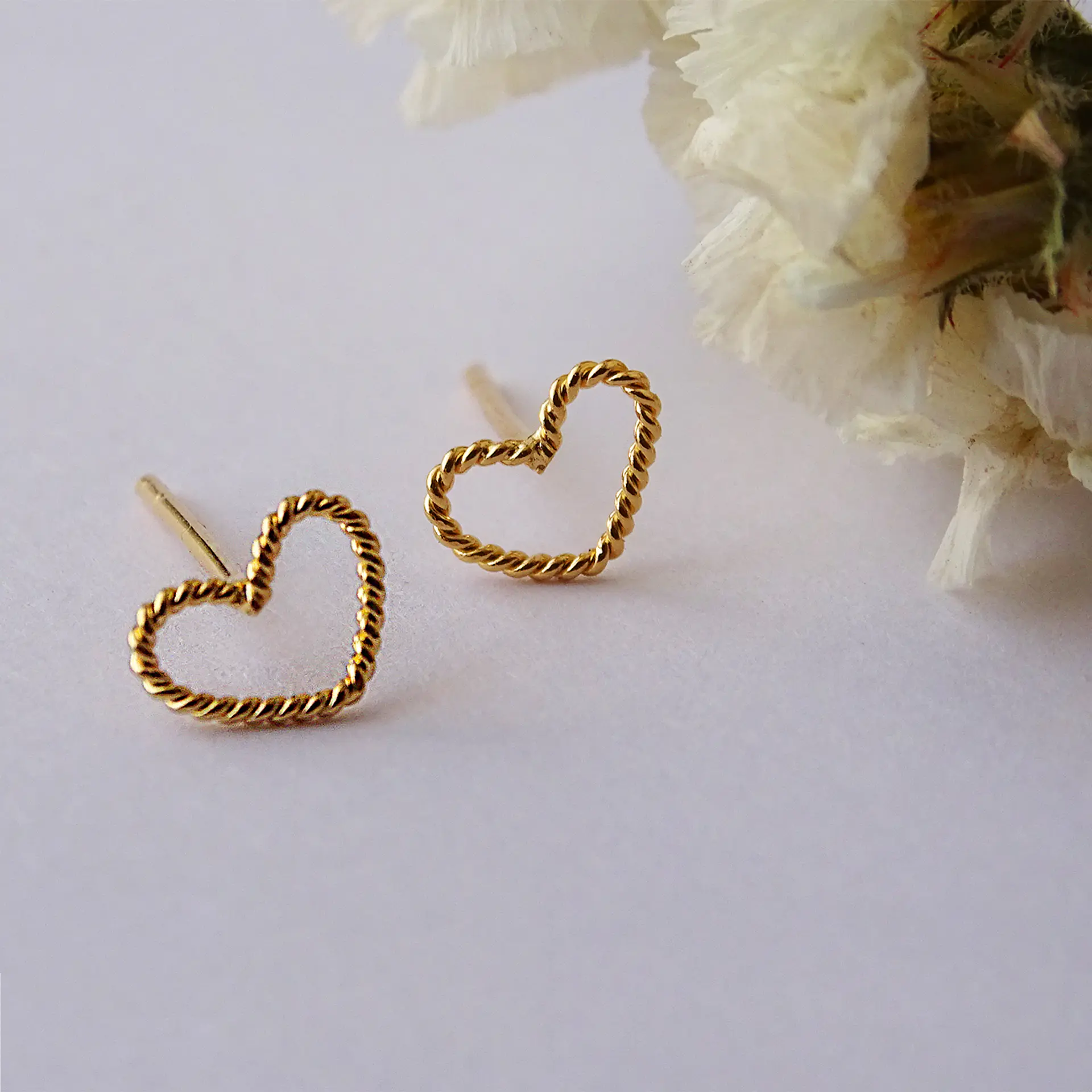 Aritos De Plata Con Baño De Oro Corazón Enroscado 2