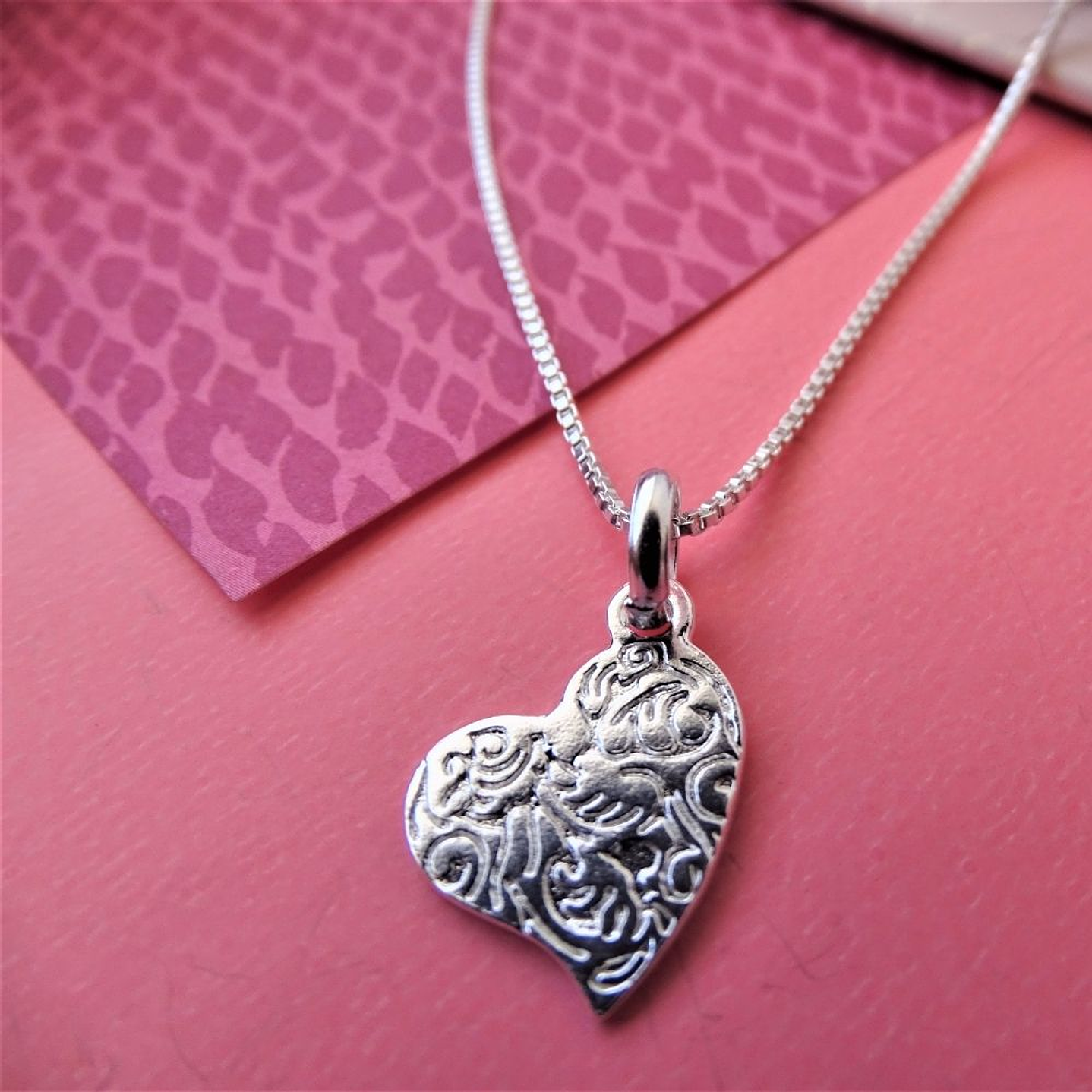 Cadena De Plata Veneciana & Corazón Tallado 2