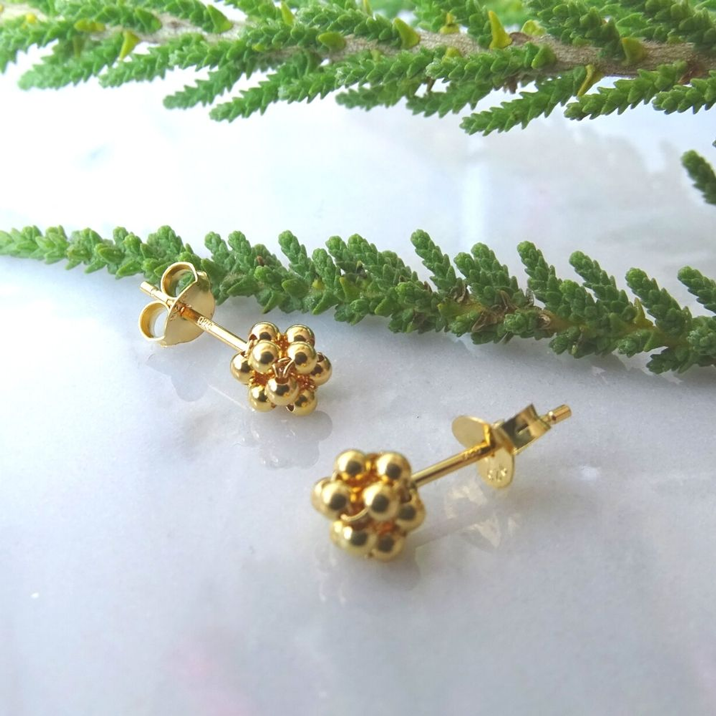 Aritos De Plata Con Baño de Oro Minipelotitas 2