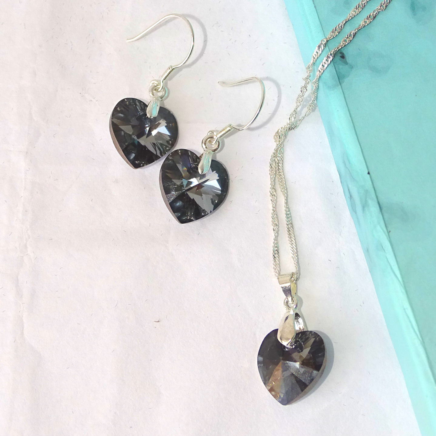 Conjunto de Plata Corazones Dark Aurora Boreal  2