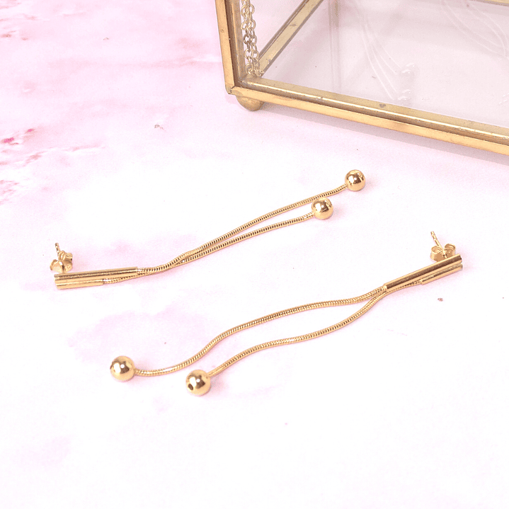 Aros De Plata Con Baño de Oro Largo con Puntos 4