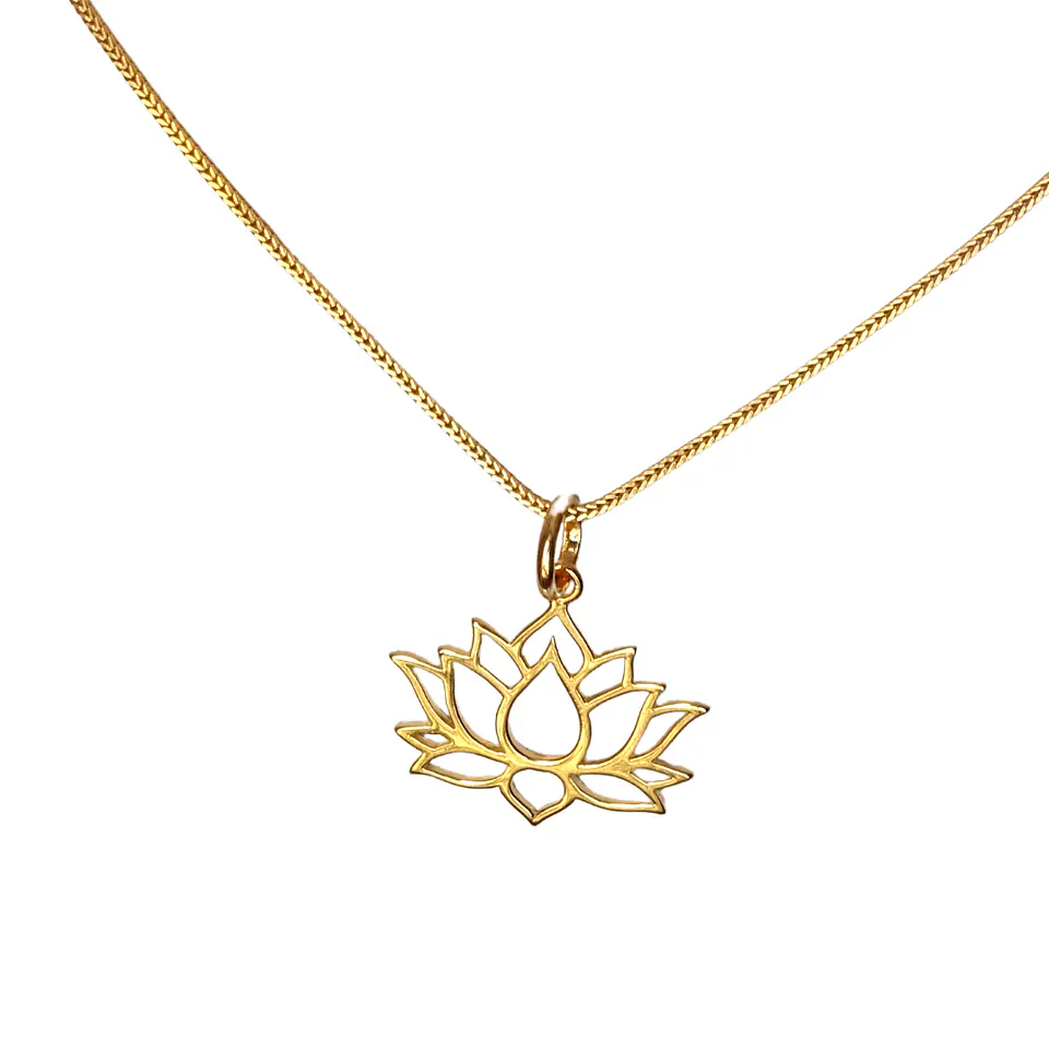 Collar De Plata Con Baño De Oro Flor de Loto 1