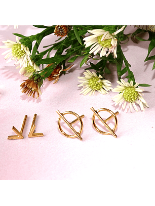   Set de Aritos De Plata Con Baño De Oro Geometrico