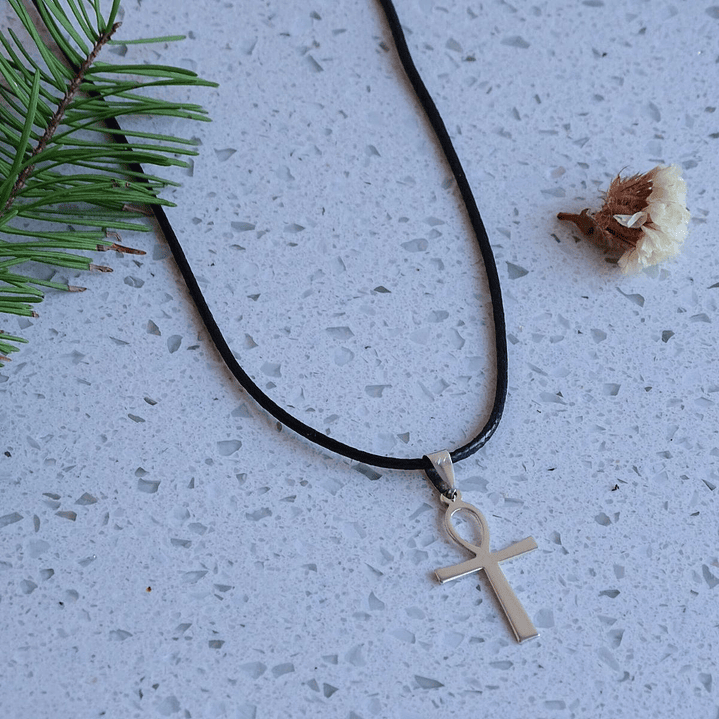 Cadena Cruz Egipcia 3