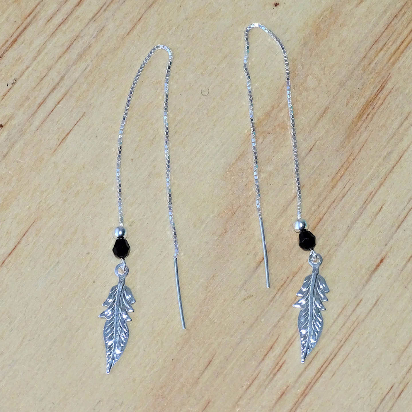 Aros De Plata 925 Plumas con Cristales Violeta/ Azul/ Rosa/ Negro 10