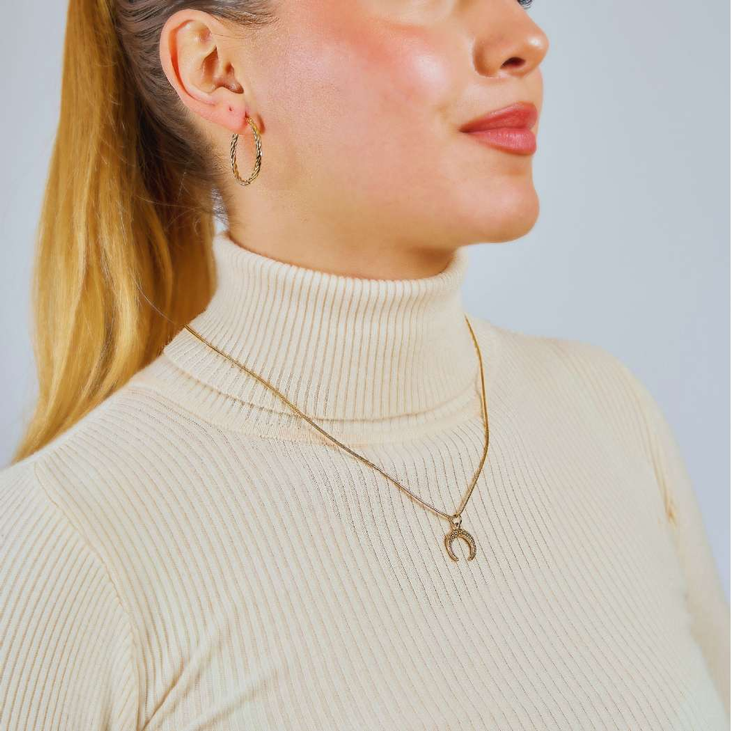 Collar De Plata Con Baño De Oro Luna Creciente 3