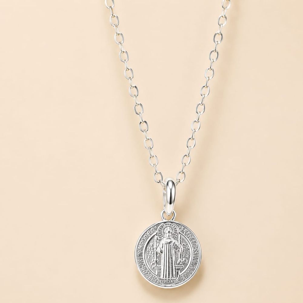 Collar Dije Medalla San Benito Plata Ley 925