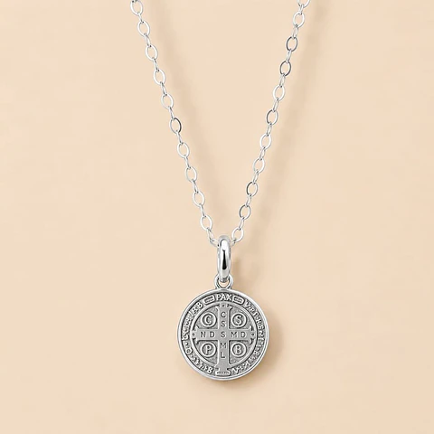 Collar Medalla San Benito Plata 925 · Cadena Rolo