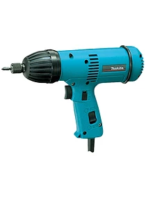Aparafusadora de Impacto Makita 6904V
