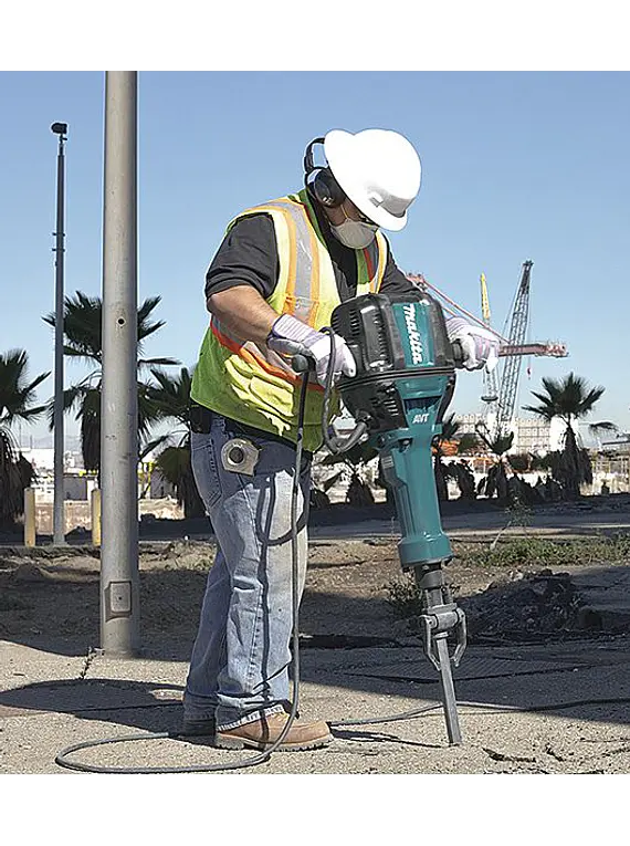 Martelo demolidor Makita HM1812