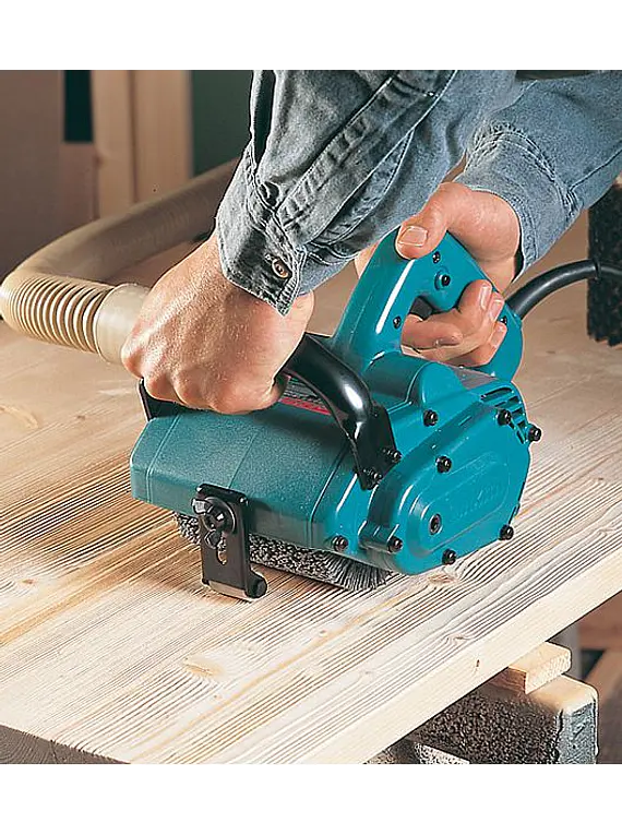 Lixadora de Escovas Makita N9741