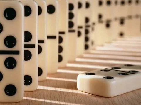 Dominó Juego De Mesa X 28 Fichas Color Crema 