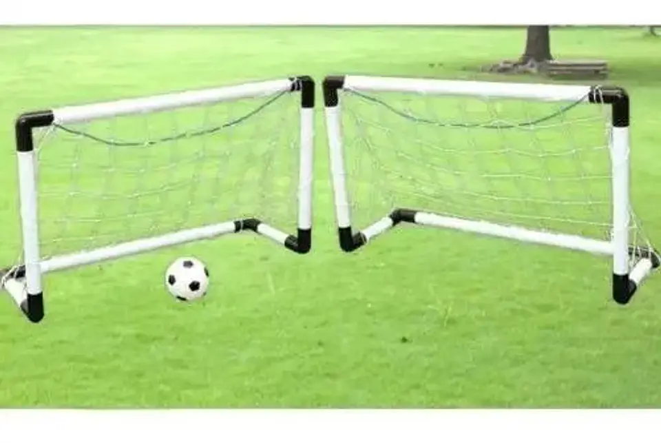 2 Canchas Fútbol Banquitas Micro   Anch 80 Alt 60 Fondo 40cm 2
