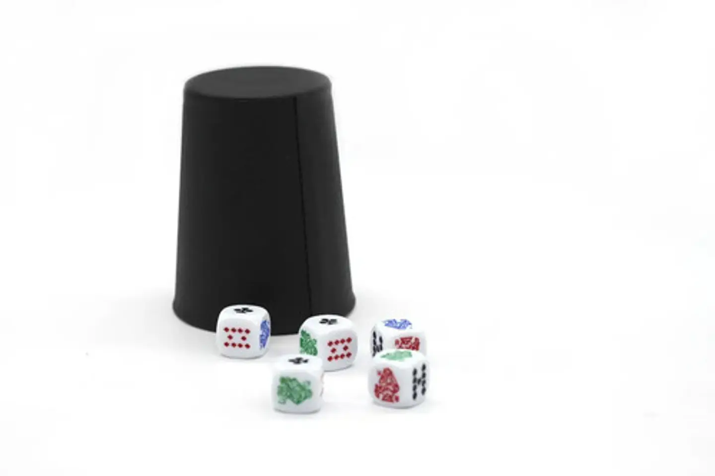 Cacho Yahtzee Juego De Mesa Tatuco Con Paño + 5 Dados 19