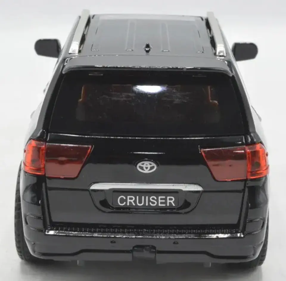 Camioneta Toyota Prado Land Cruiser Modelo A Escala 1:24 4