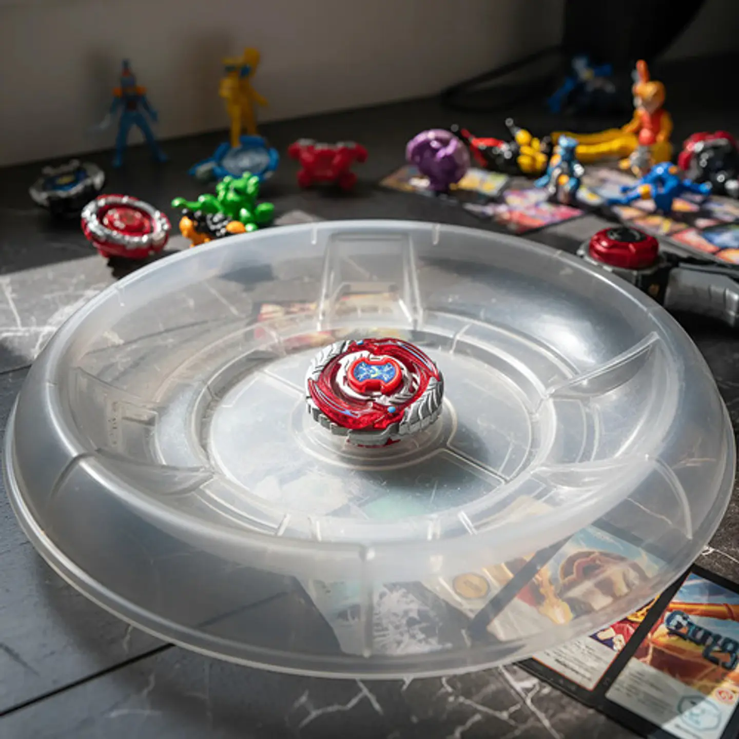 Bey Trompo Blade Battle Series Con Lanzador 66196 8