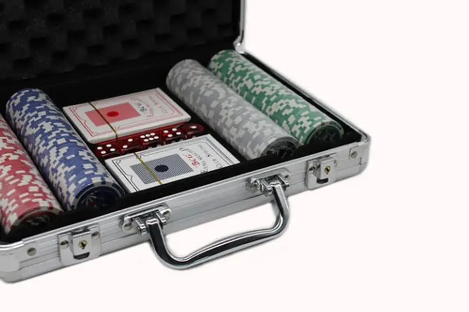 Poker Lujo Maletín Casino 200 Fichas Numerada Holografica  3