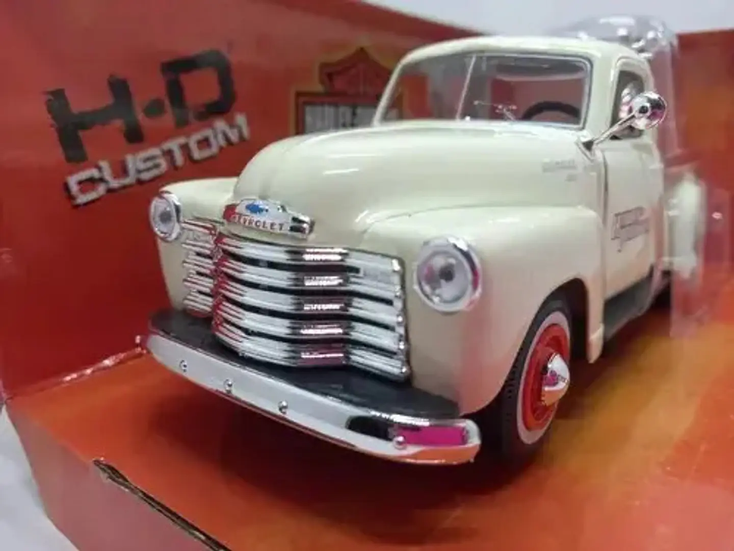 Chevy 3100 1950 1/25 Flats H Springer Maisto En Miniatura 1/24 Crema 4
