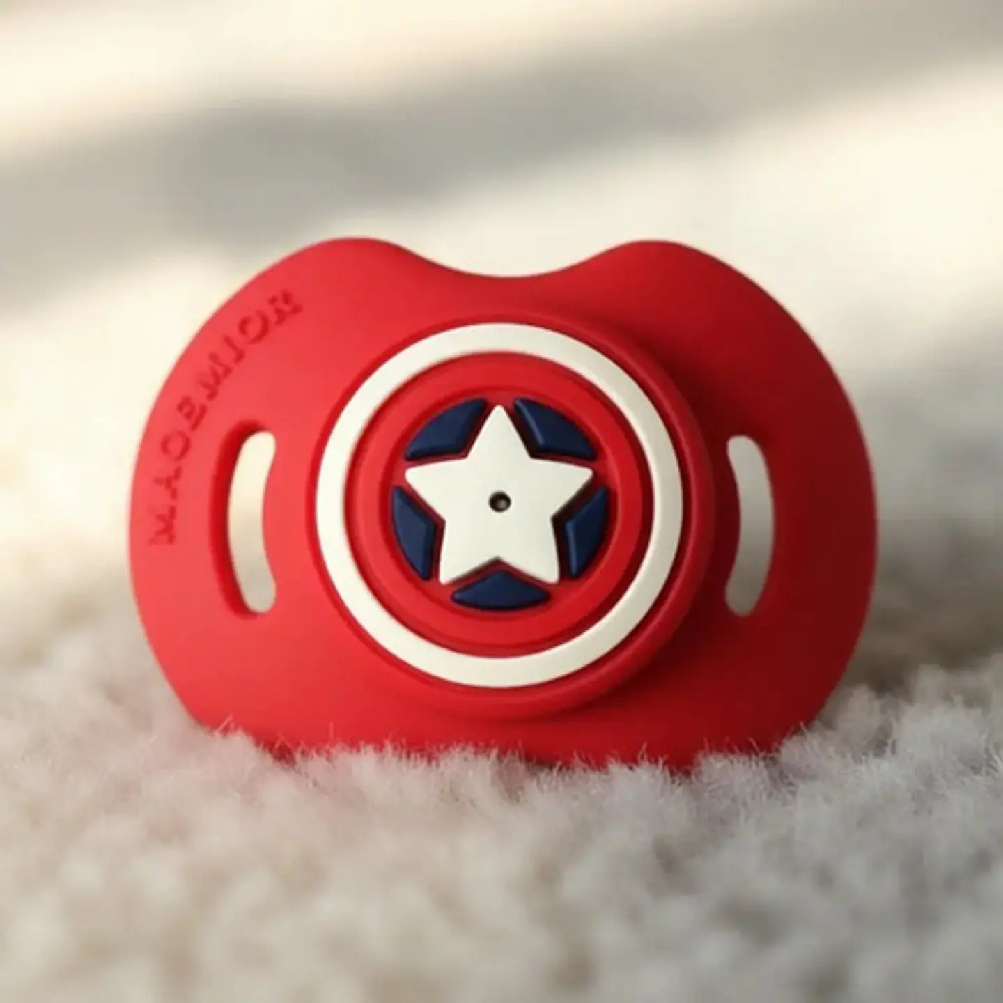 Chupo De Entretencion Superheroes Para Bebe 15