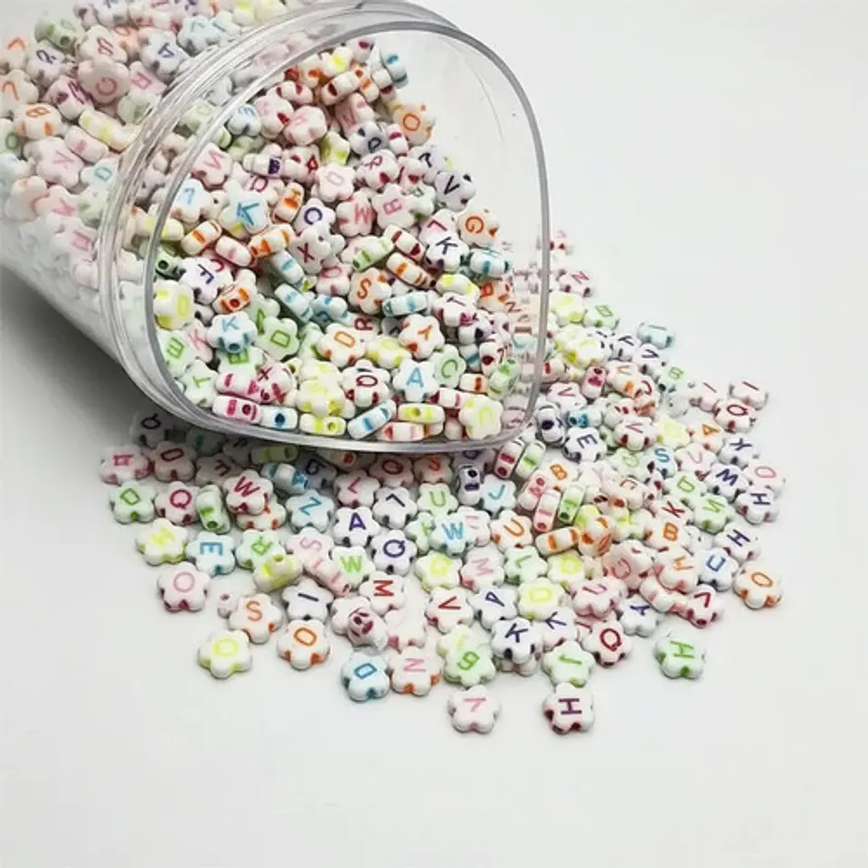 Letras Acrílico Pulseras Collares Bisutería Artesanías Chaqu 9