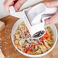 Molino Rallador Manual Multiusos Para Queso Blanco - Miniatura 3