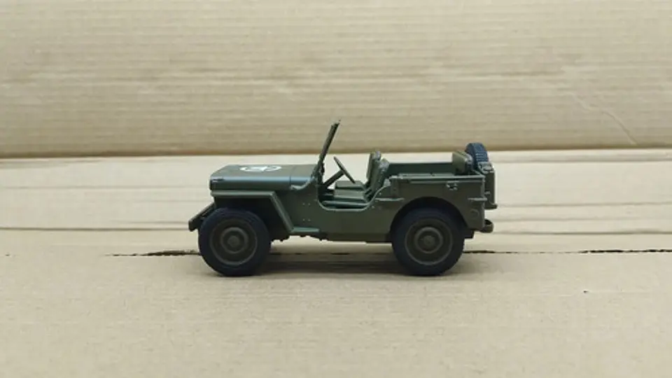 Jeep Willys Mb 1941 Escala 1:38 Colección Welly Verde Oscuro 8