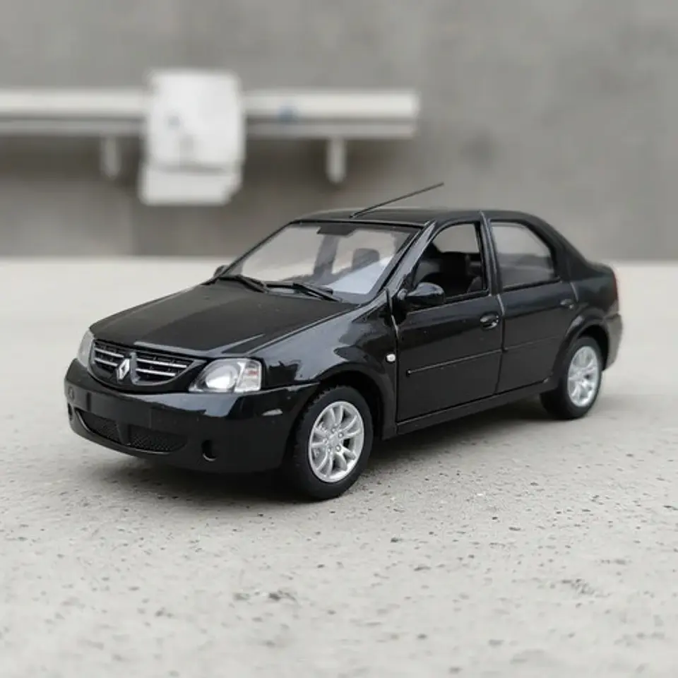 Renault Logan Escala 1/36 Con Luces Led 26