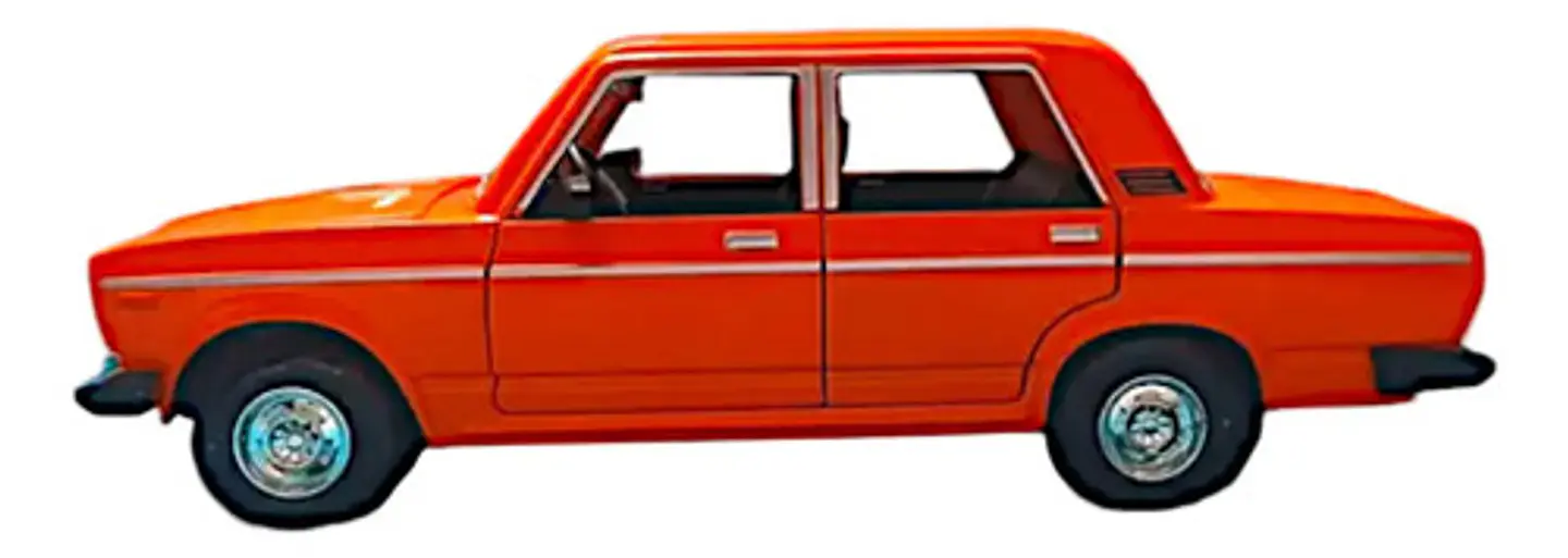 Fiat 125p, Auto Escala 1:24, Metálico Con Luces Sin Caja. 4