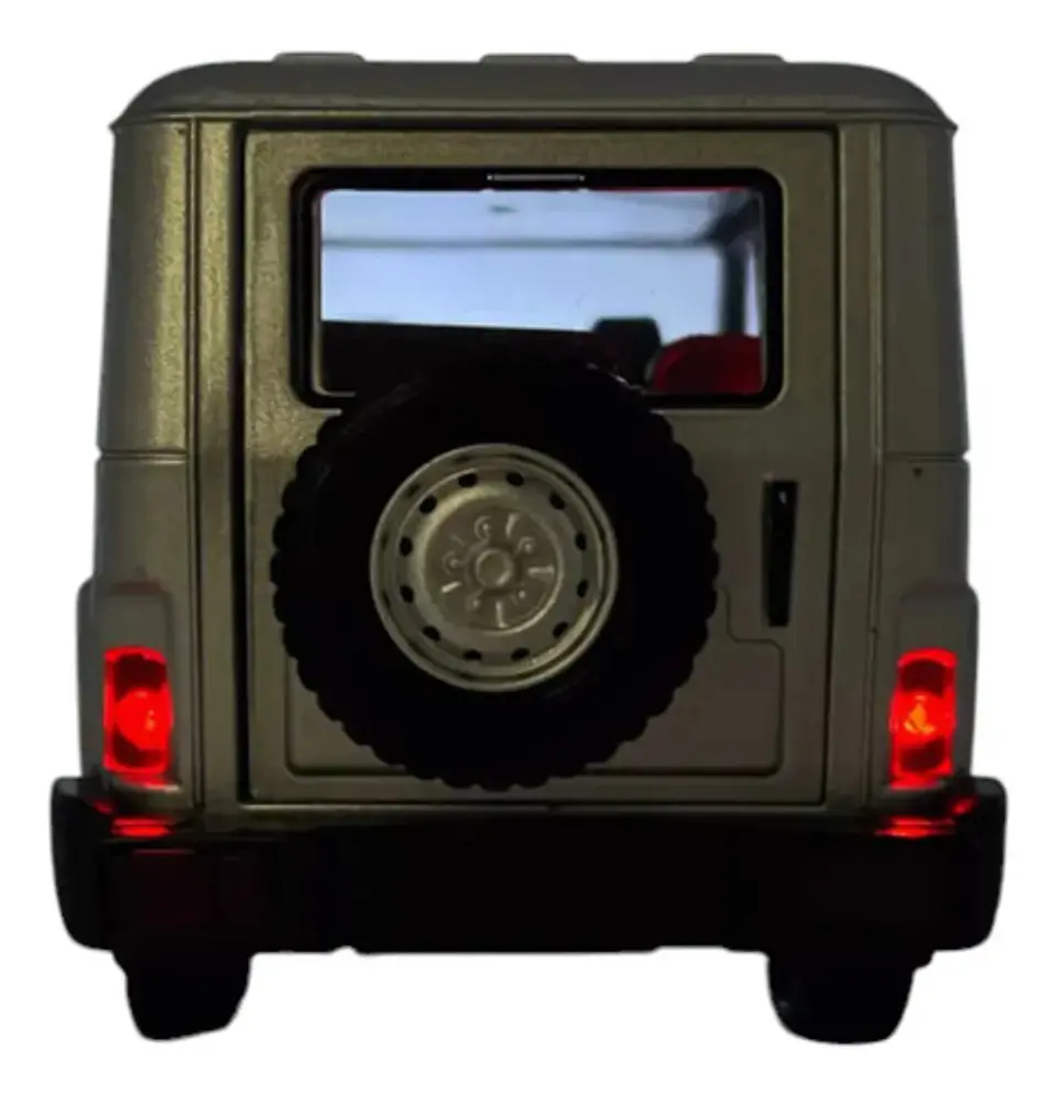 Campero Uaz 4x4 A Escala 1:24. 2